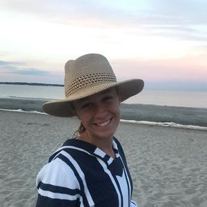 Meet your Posher, Elle